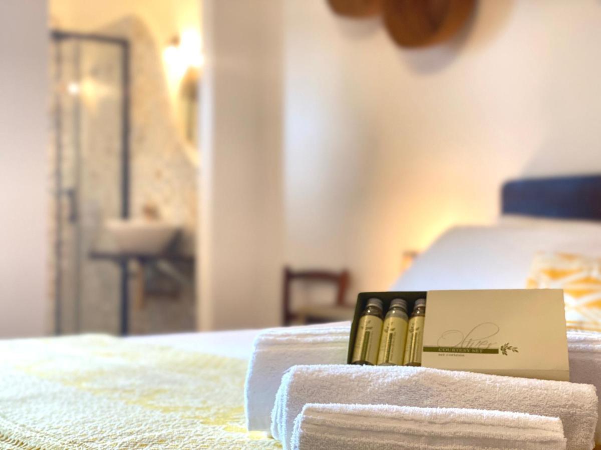 Canduleri Orgosolo Buitenkant foto