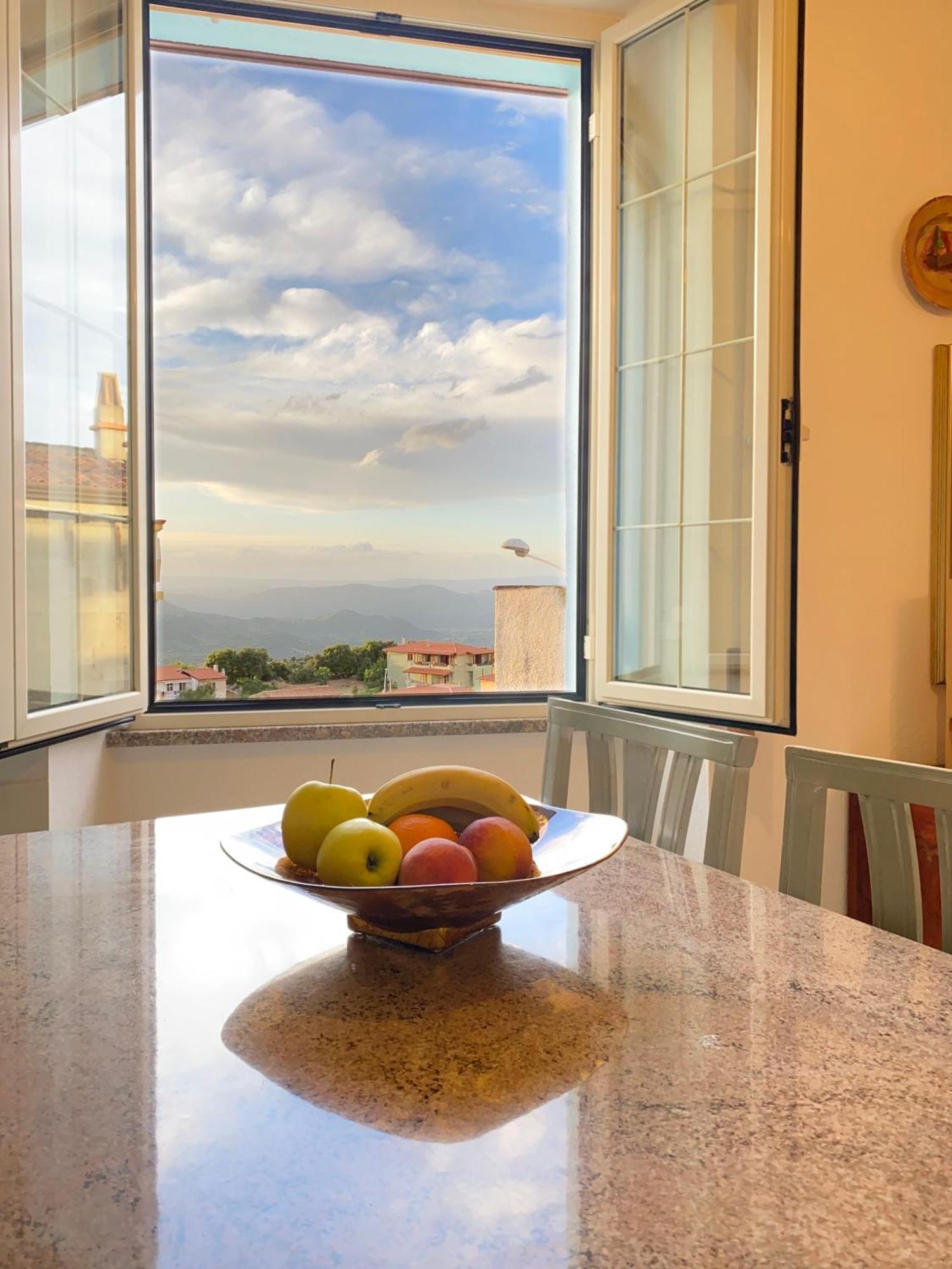 Canduleri Orgosolo Kamer foto